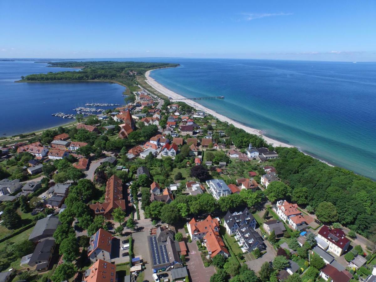 Traumhafte Wohnung Mit Sauna - 100M Vom Strand Рерік Екстер'єр фото